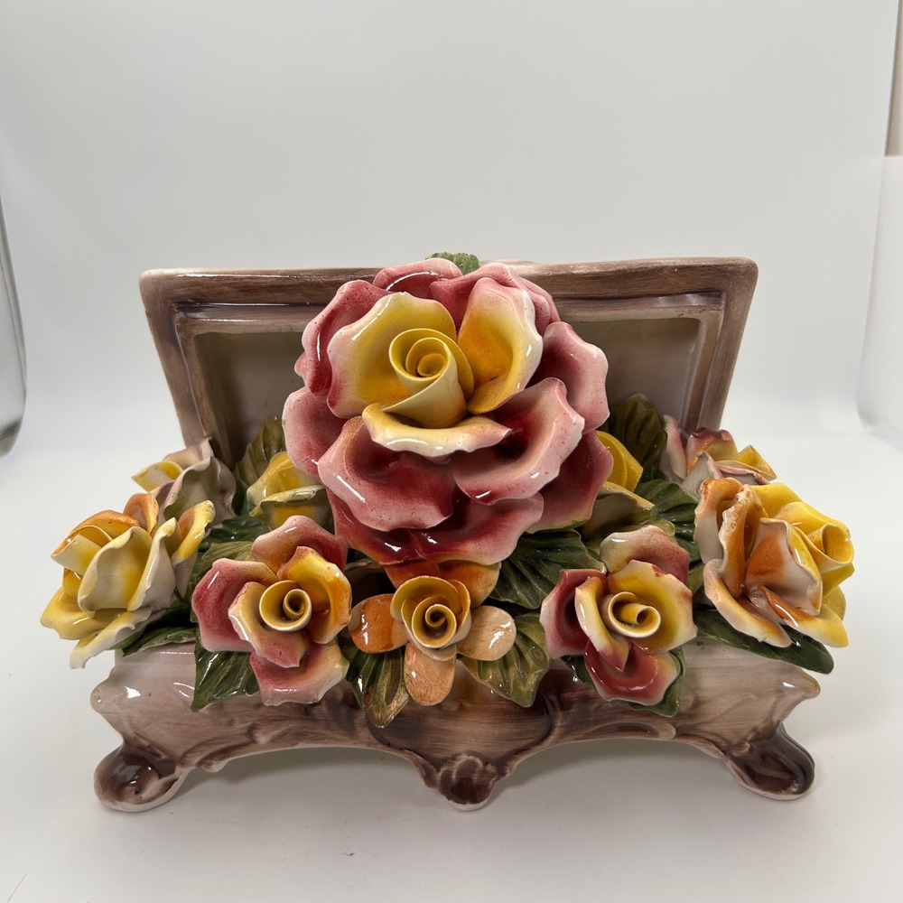 VTG‎ Capodimonte Jewelry Box Unisex OS Pink Yellow Floral Ceramic Italy Grandma
